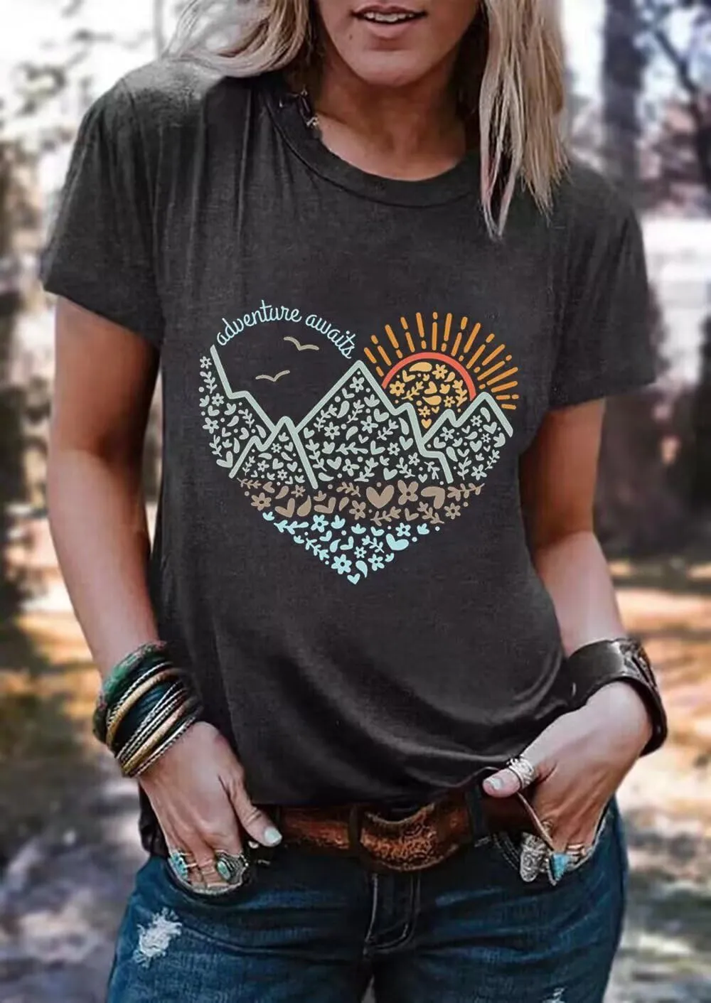 Adventure Awaits Outdoor Graphic T Shirt Women Retro Colorful Print Tees Hike Mountain Nature Travel Shirt Workout Tops