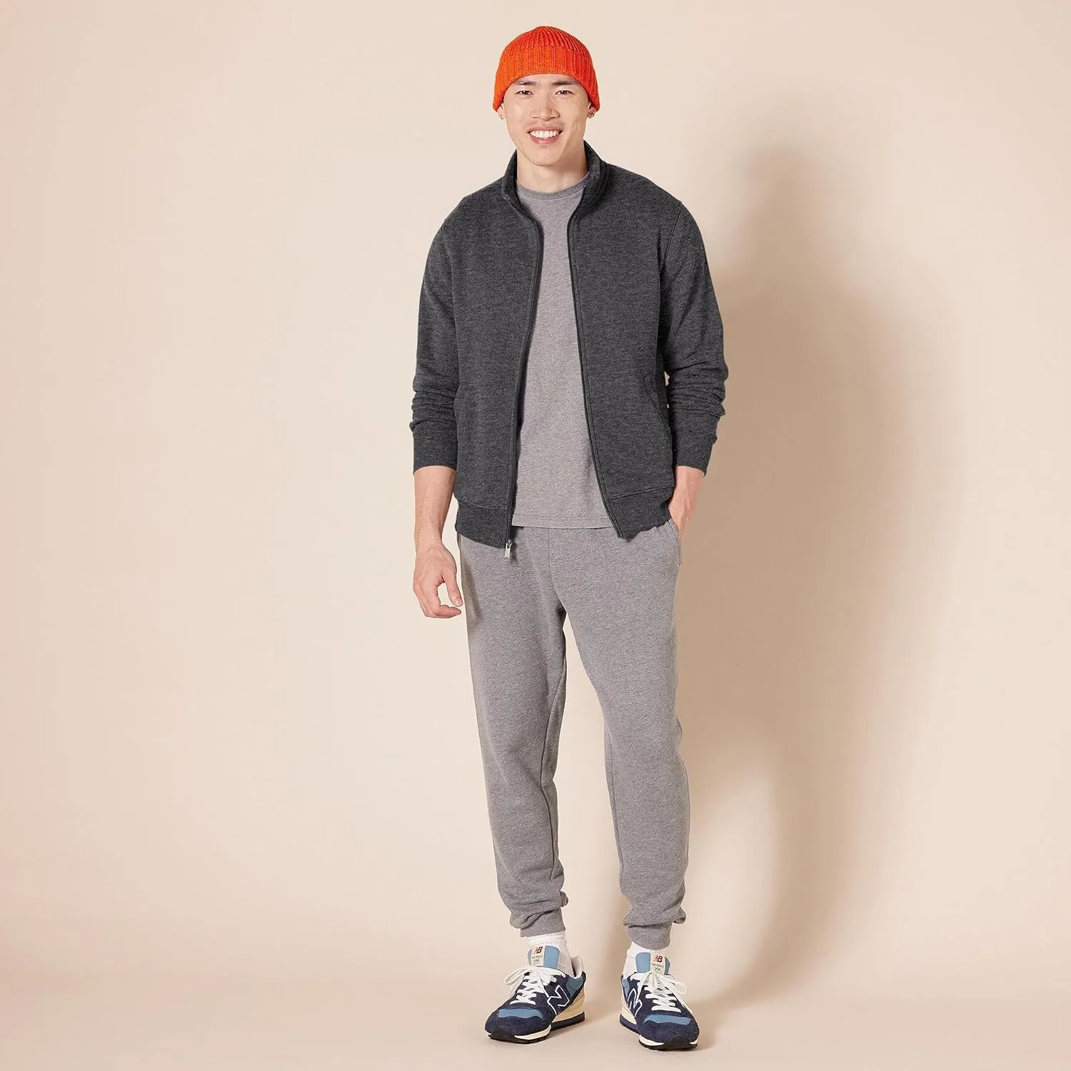 Amazon Essentials Men's Sweatshirt, Mock Neck, Fleece Zip Up