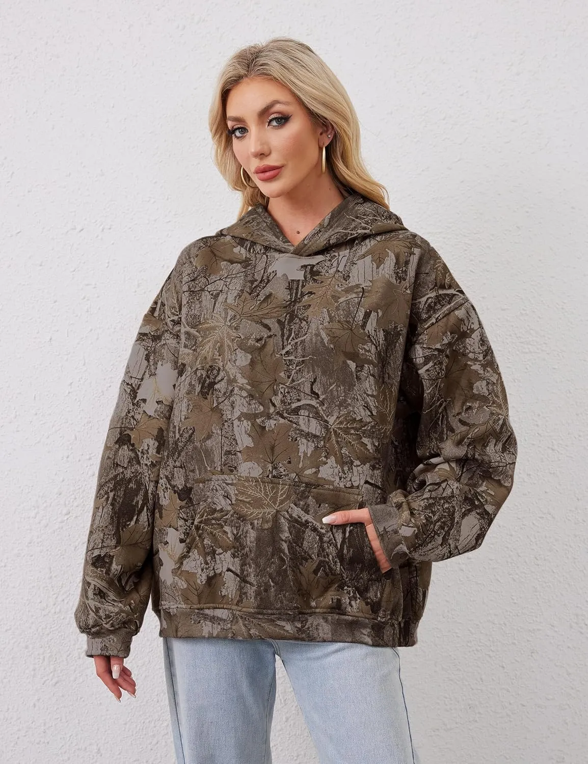 Camo Hoodie for Men Women Oversized Fleece Maple Leaf Hooded Sweatshirt Graphic Print Pullover Hoodies with Pocket
