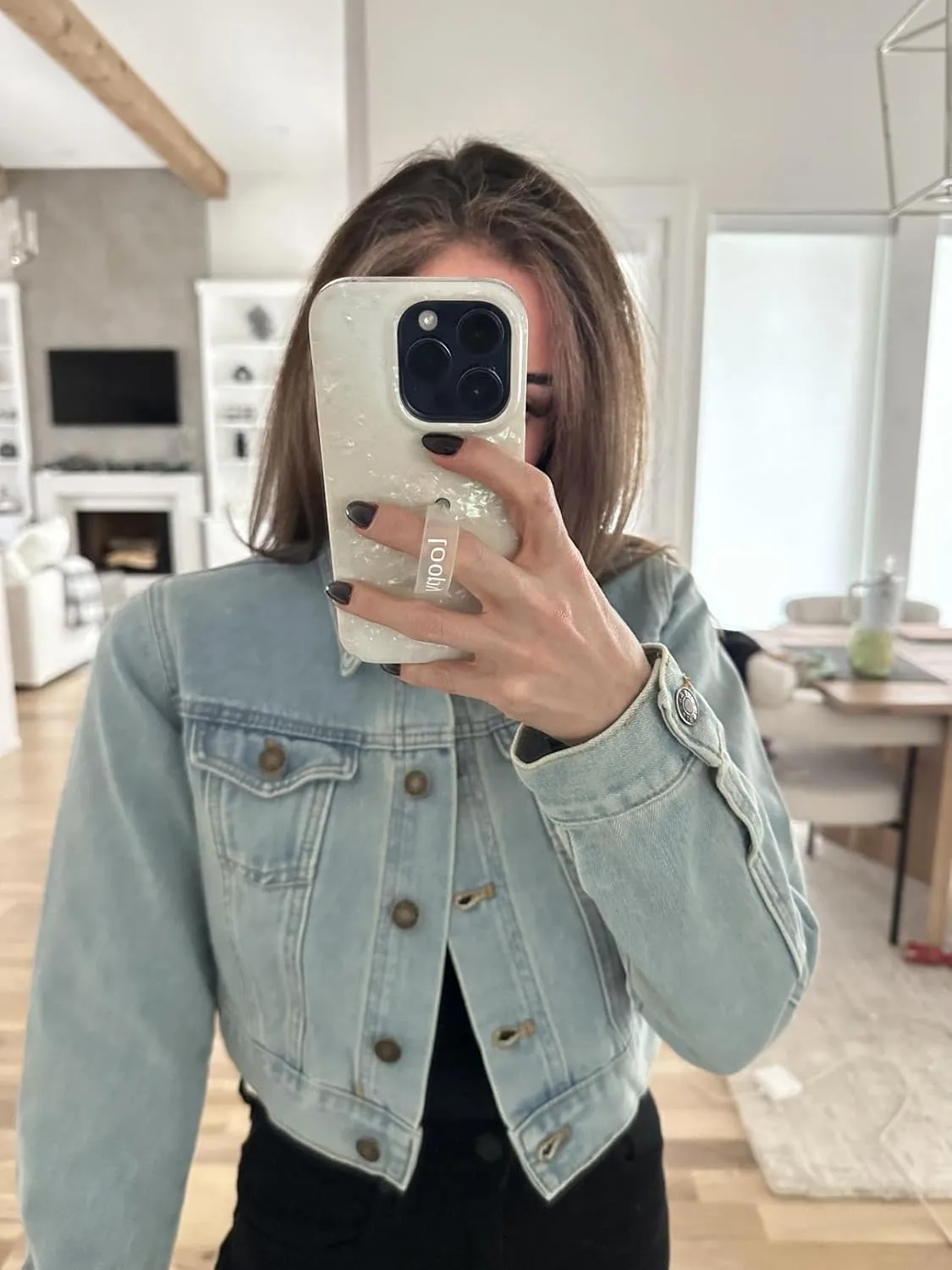 Grabsa Women's Button Down Long Sleeve Cropped Denim Jean Jacket with Pockets